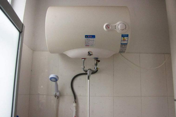 電池熱水器不通電什么原因